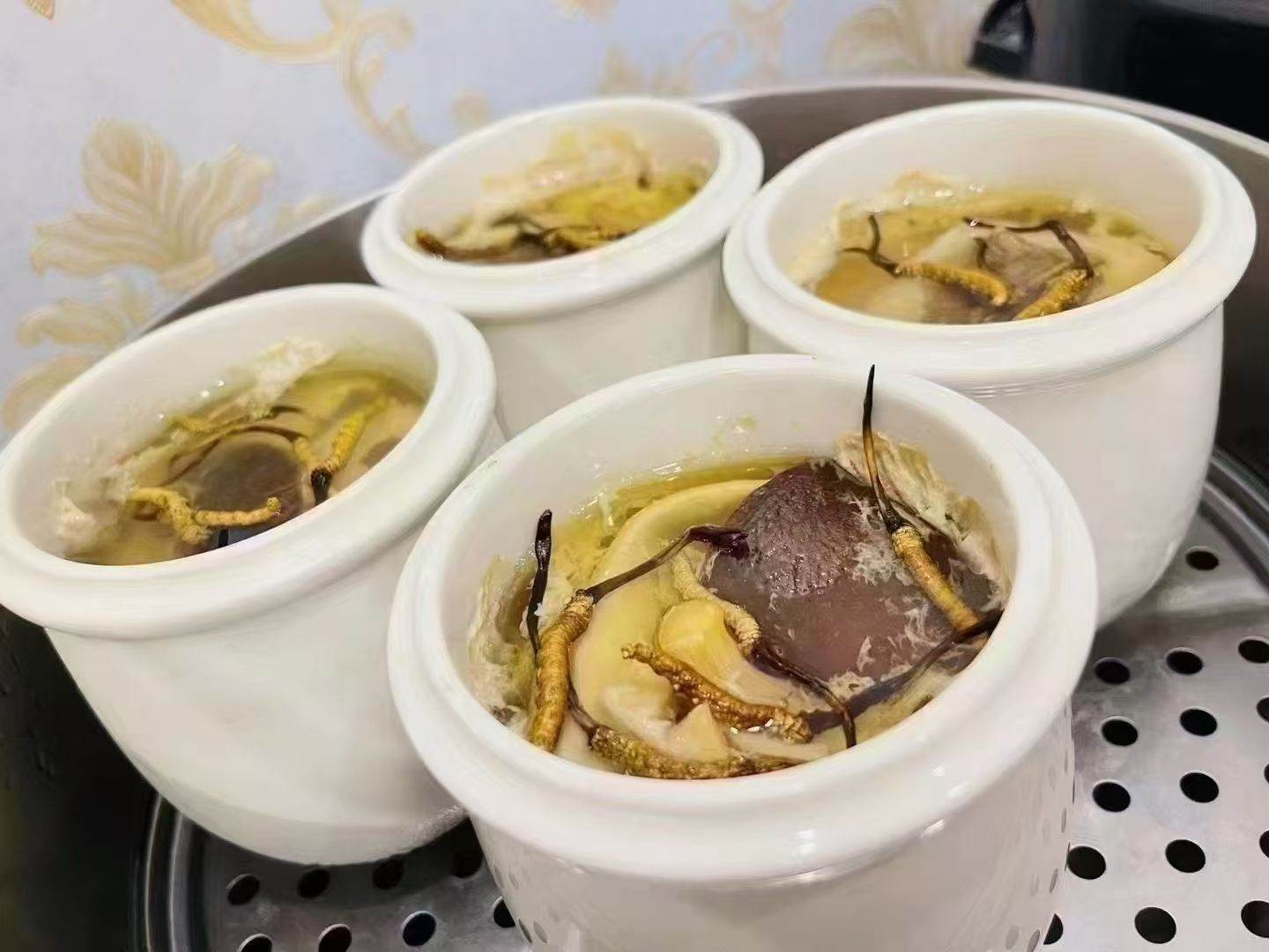 冬蟲夏草燉什么最好？5種黃金搭配讓滋補(bǔ)效果翻倍